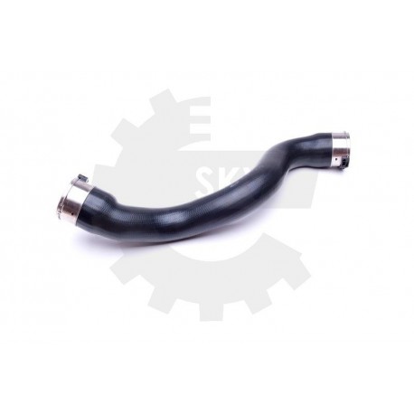 Furtun aer supraalimentare MERCEDES-BENZ CLA B-CLASS GLA 2465200001