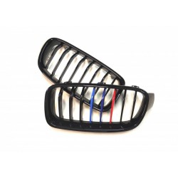 BMW 3 F30/31/35 2012.01- Grila față negru lucios (set de 2 ornamente în 3 culori) tuning dreapta/stânga