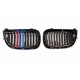 BMW 1 E87/E81/E82 2004- Grila frontală negru lucios (set de 2 piese cu ornamente în 3 culori)tuning dreapta/stânga