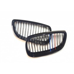 BMW 3 E92 2006.09-2010.03 Grila față negru lucios (3 culori dungi set de 2 buc)tuning dreapta/stânga