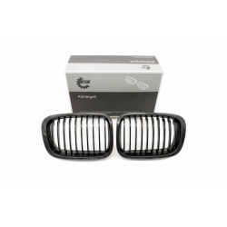 Acoperiș motor ATTRACTOR o singură foaie de carbon BMW 3 E46 51138208490