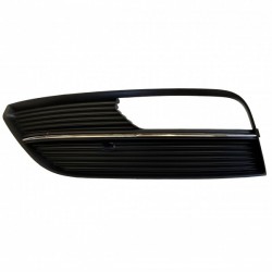 Audi A3 2012.06- grila de protecție cu orificiu pentru halogen HB dreapta