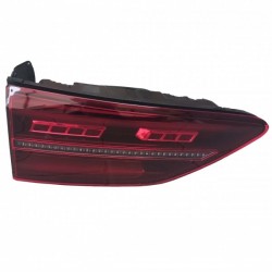 Volkswagen Golf VIII 2020- Reflector spate stânga cu LED