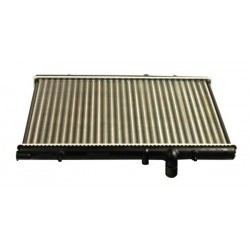 Radiator CITROEN C5/ 407 1.6HDI 04- 1330.J9