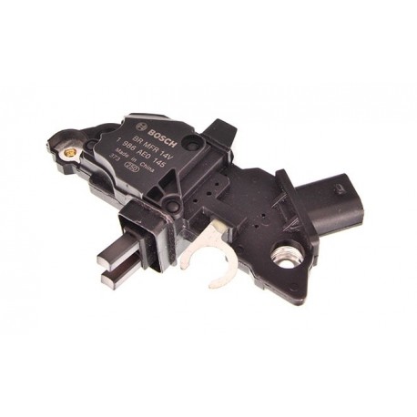 Regulator de tensiune Saab